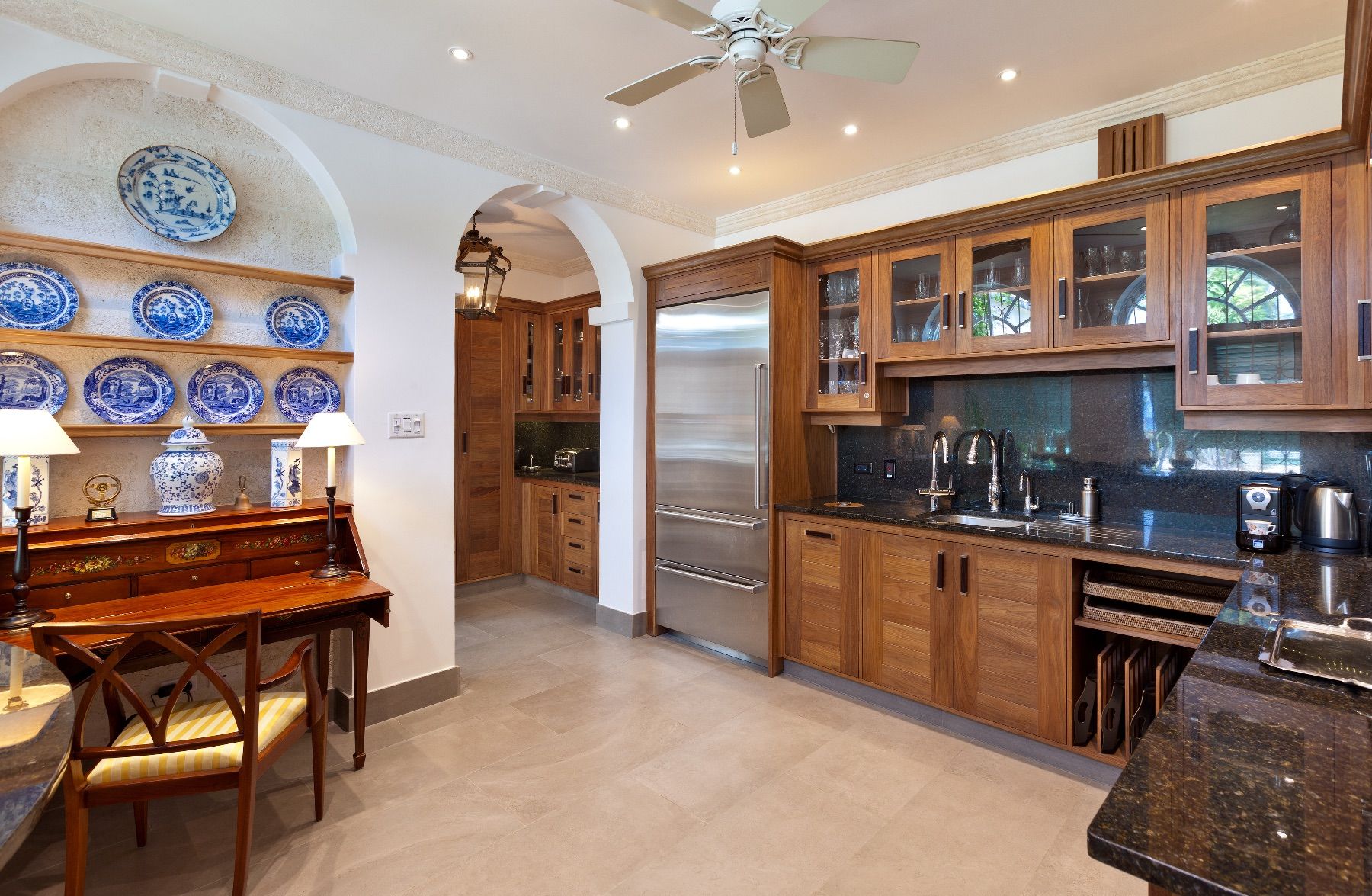 Leamington Estate villa photo.